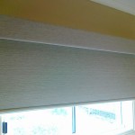 roller blind with bonded pelmet