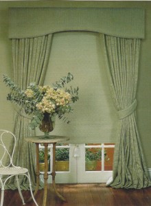 Pelmet ,drapes & bonded blind